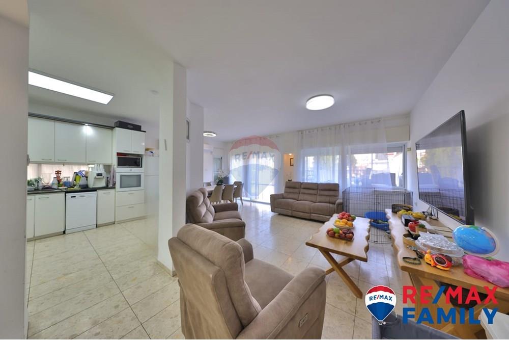 Apartment for Sale in Haifa - Image 1