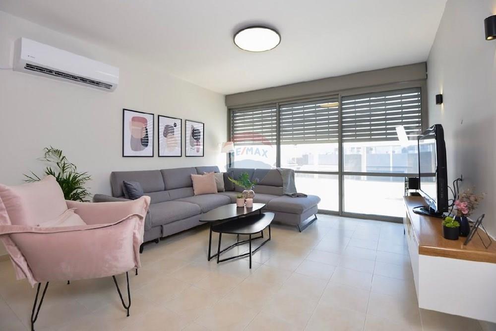 Apartment for Sale in קרית ביאליק - Image 1