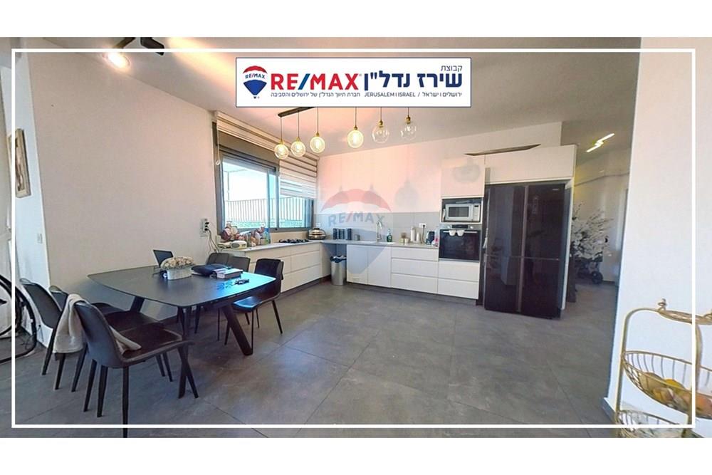 Apartment for Sale in Jerusalem - Image 7