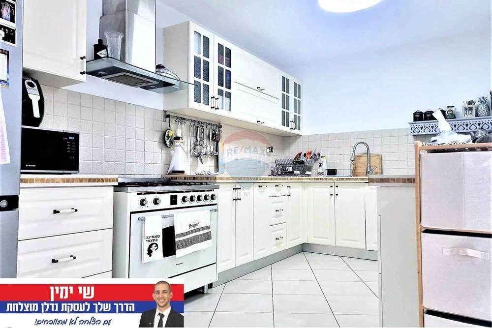 Apartment for Sale in Or Yehuda - Image 4