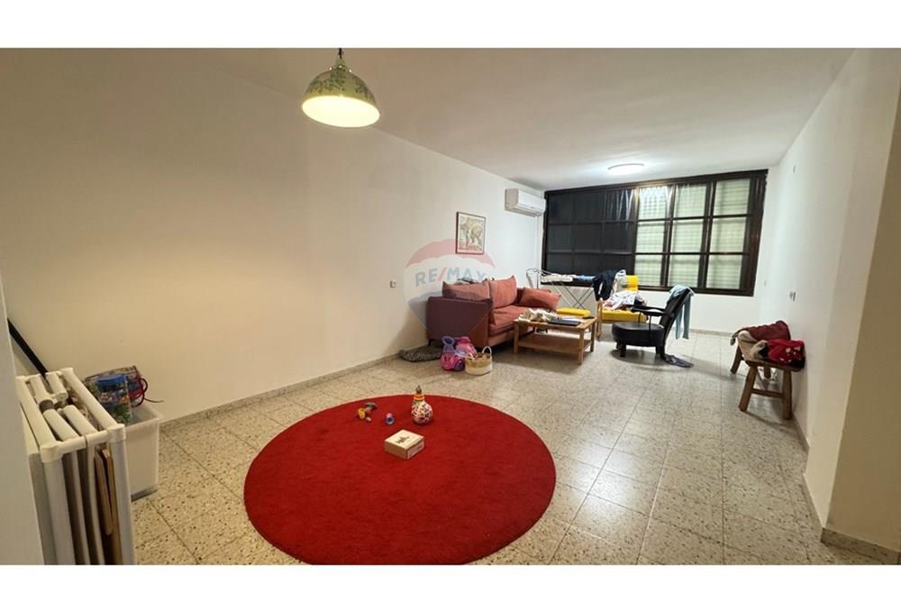 Apartment for Sale in Afula - Image 3