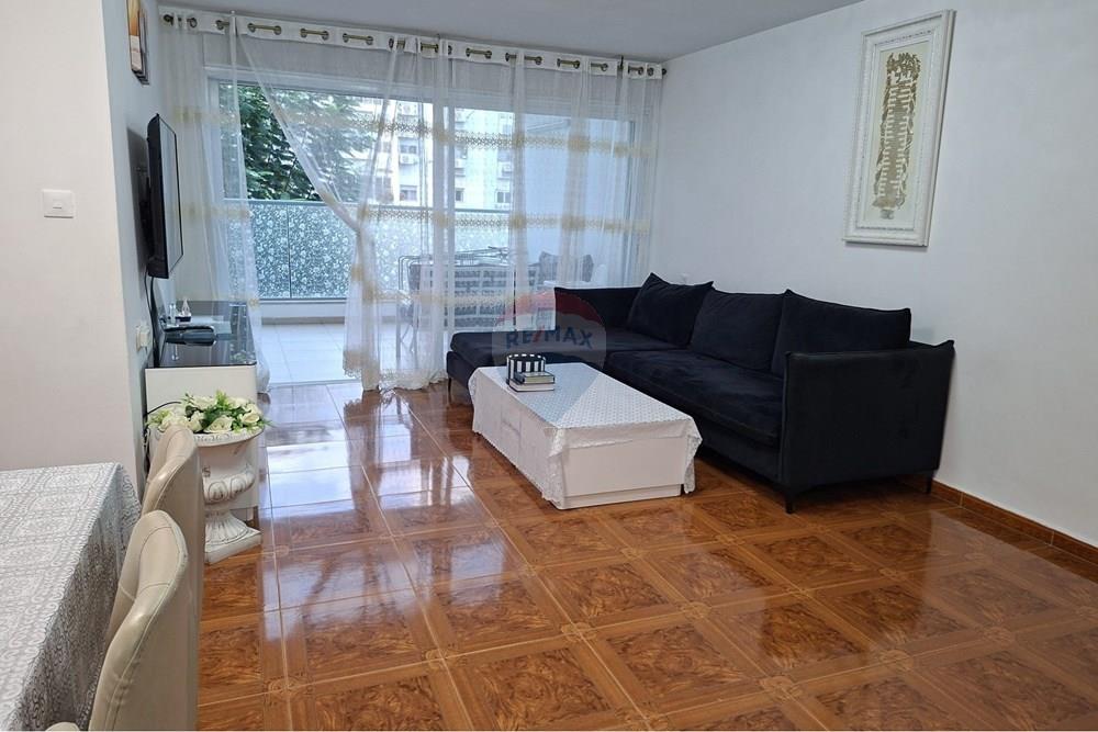 Apartment for Sale in Tel Aviv - Image 1