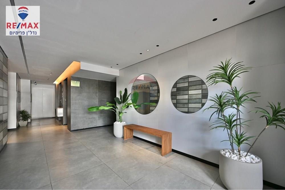 Apartment for Sale in שוהם - Image 1