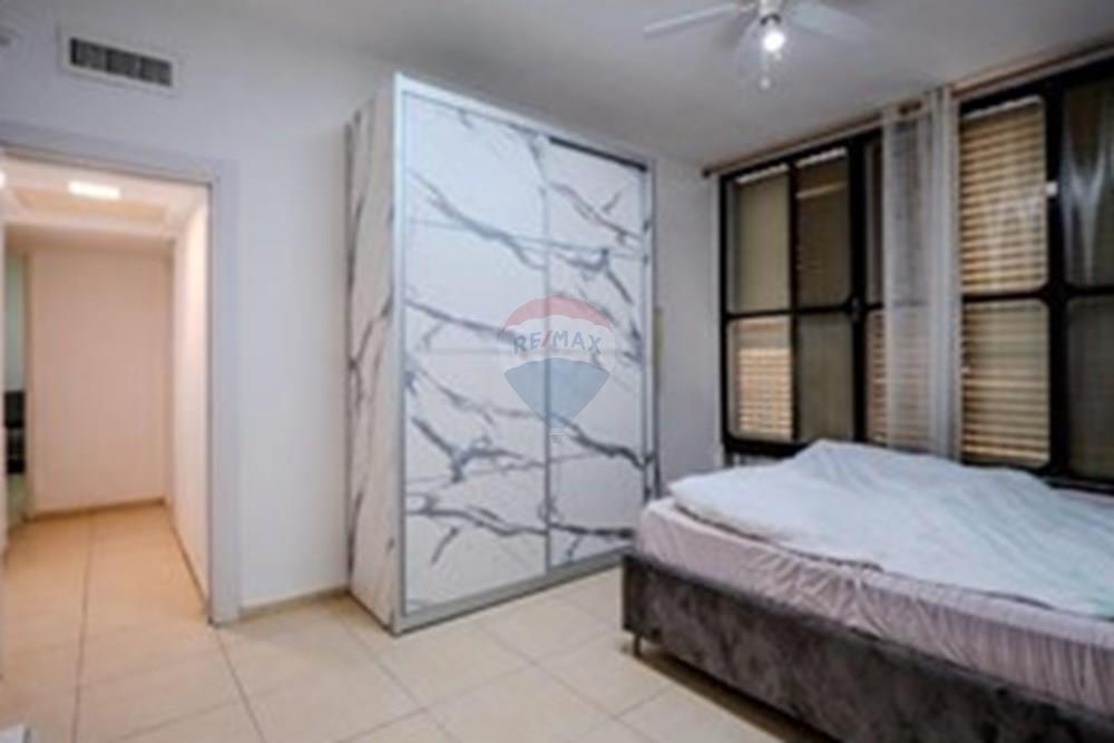 Apartment for Sale in Afula - Image 5