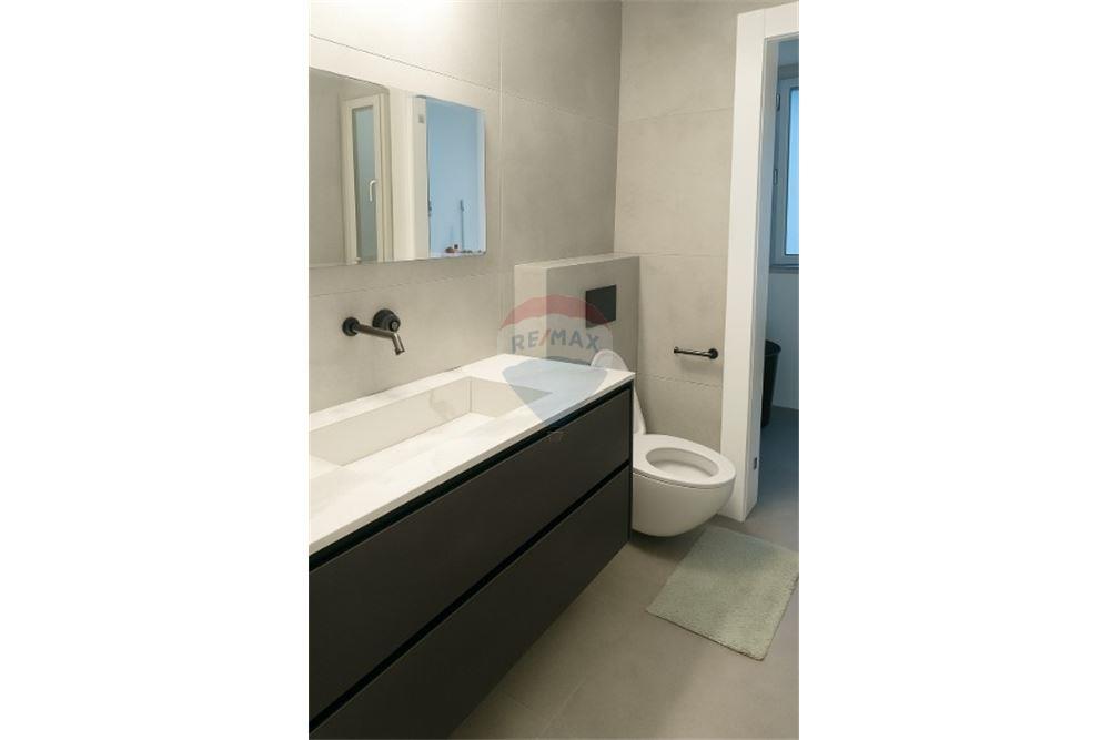Apartment for Sale in Herzliya - Image 5