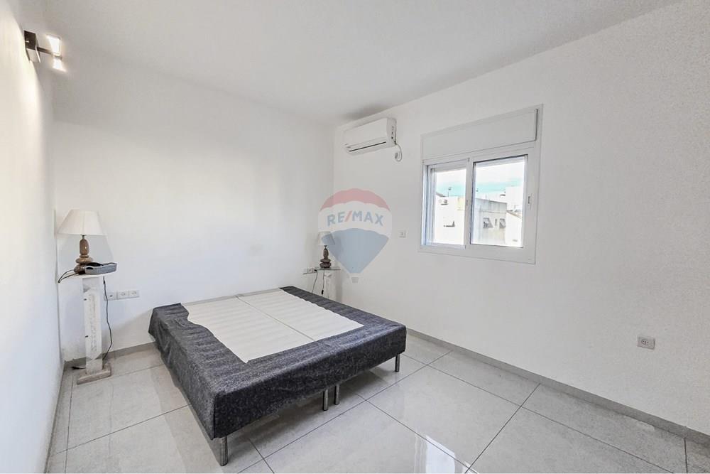 Apartment for Sale in קרית חיים - Image 4