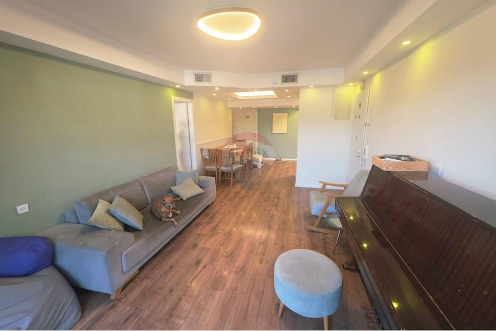 Apartment for Sale in Modi'in - Image 6