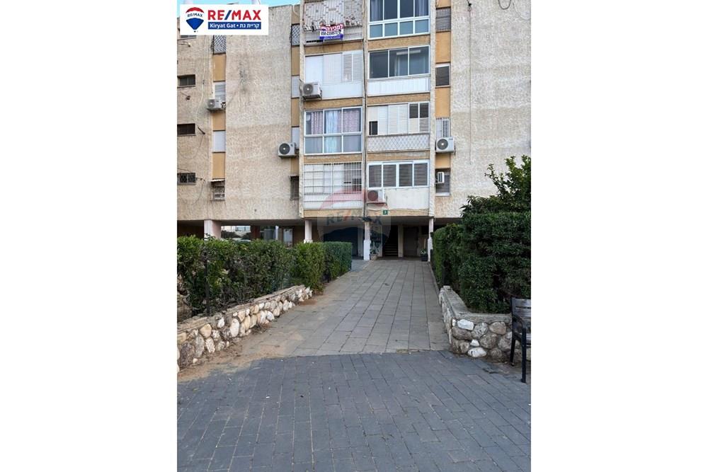 Apartment for Sale in Ashkelon - Image 1