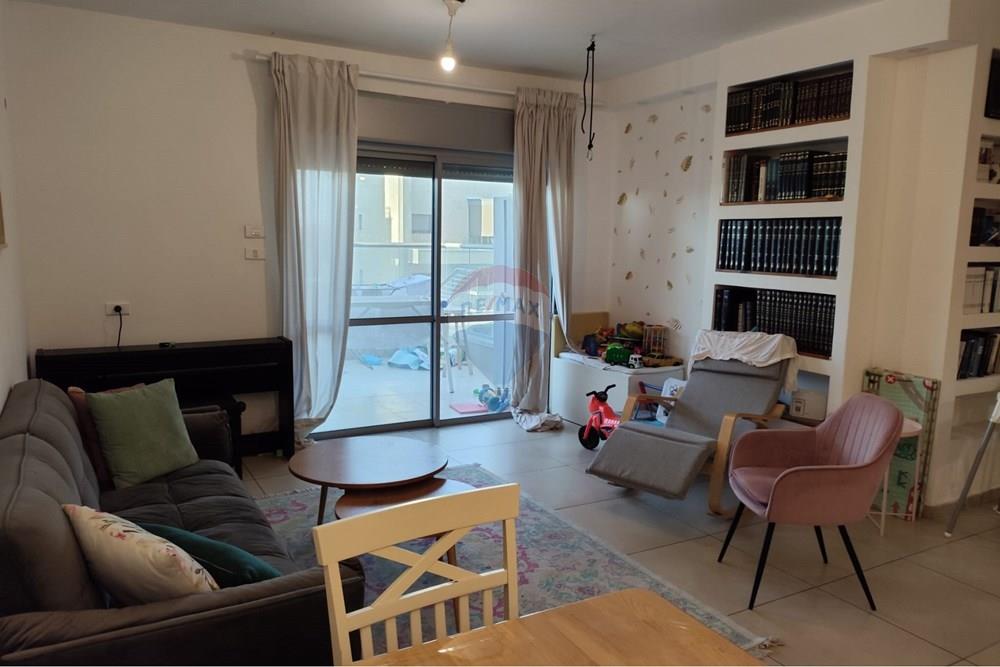 Apartment for Sale in Sderot - Image 1