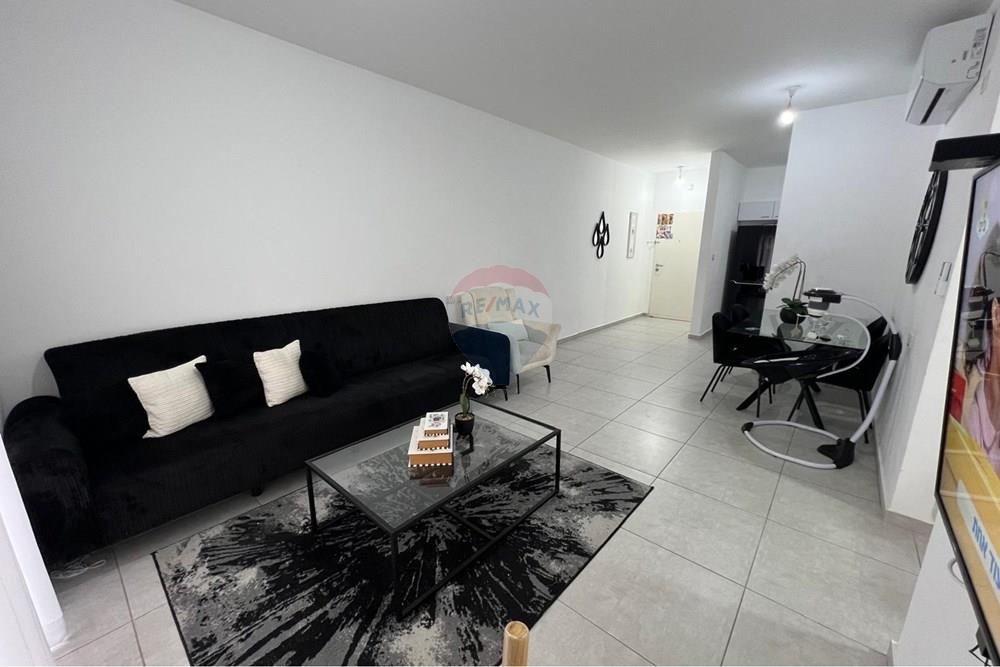 Apartment for Sale in נתיבות - Image 1