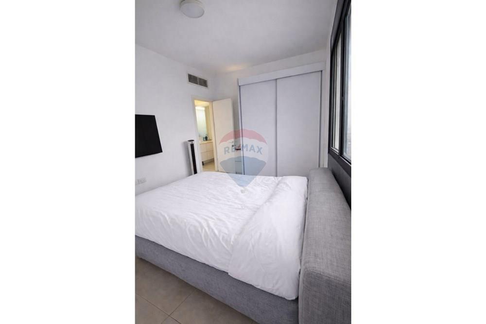 Apartment for Sale in Ramat Gan - Image 5