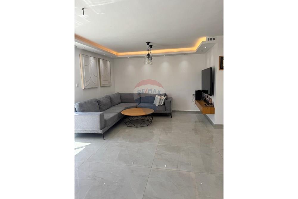 Apartment for Sale in Jerusalem - Image 1