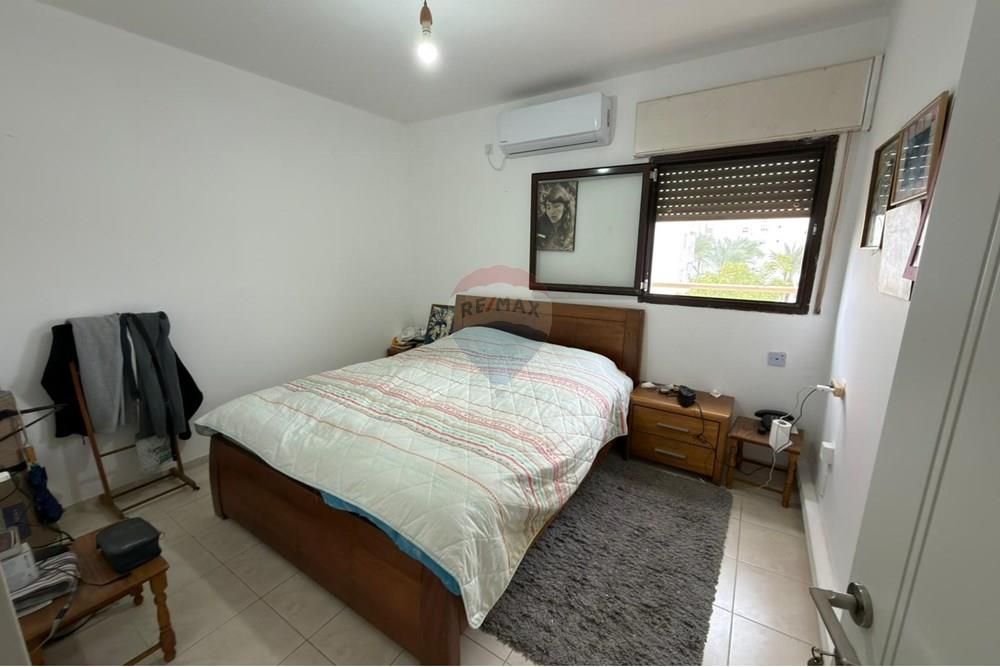 Apartment for Sale in קרית מוצקין - Image 3