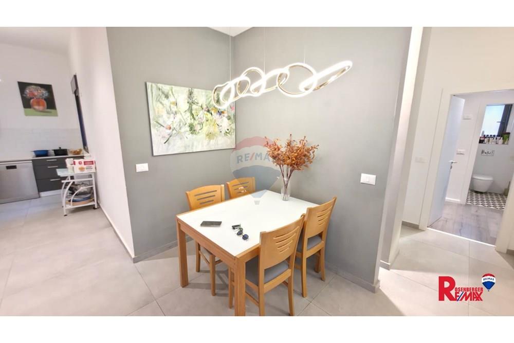 Apartment for Sale in Rishon LeZion - Image 4
