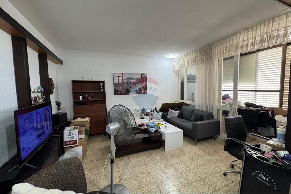 Apartment for Sale in קרית ביאליק - Image 3