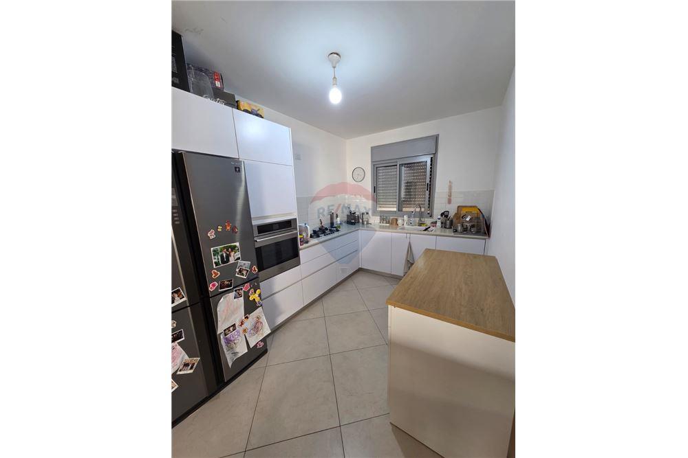 Apartment for Sale in Beer Sheva - Image 1