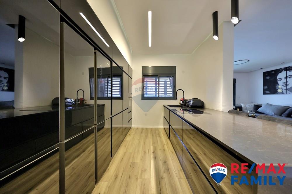Apartment for Sale in קרית אתא - Image 5