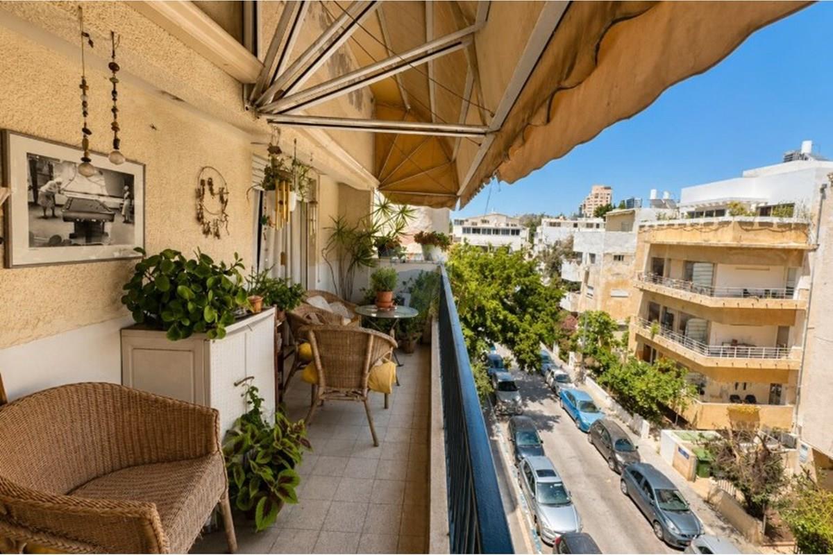 Apartment for Sale in Tel Aviv - Image 6