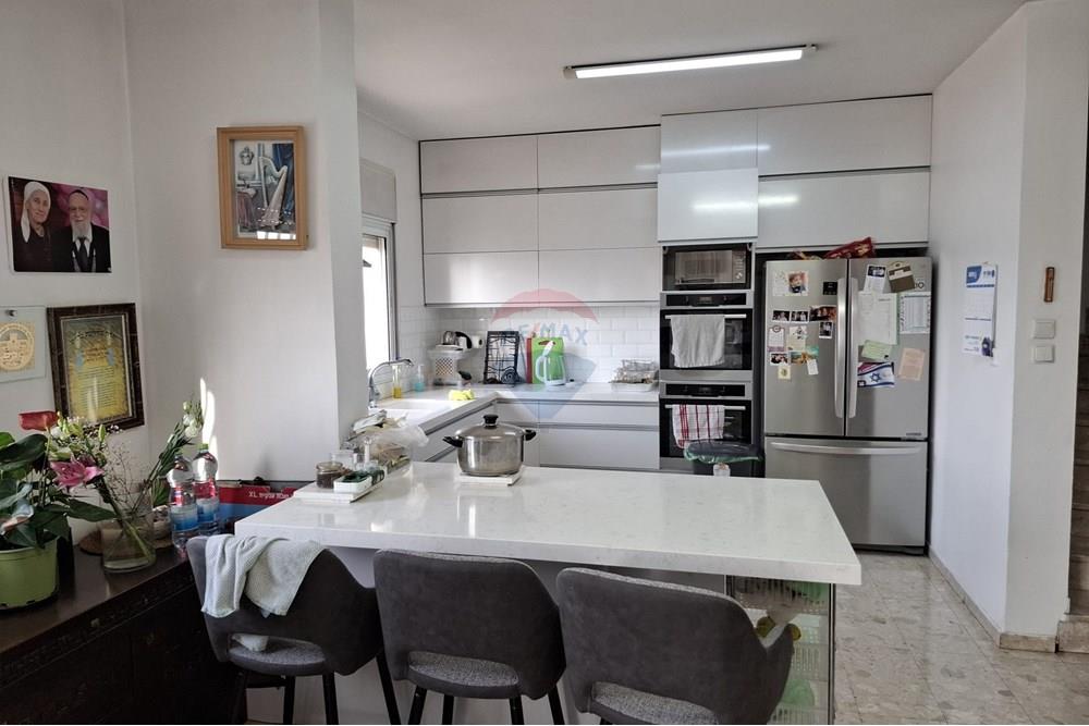 Apartment for Sale in Modi'in - Image 4