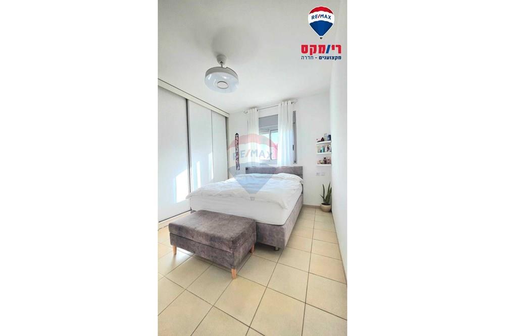 Apartment for Sale in Hadera - Image 4