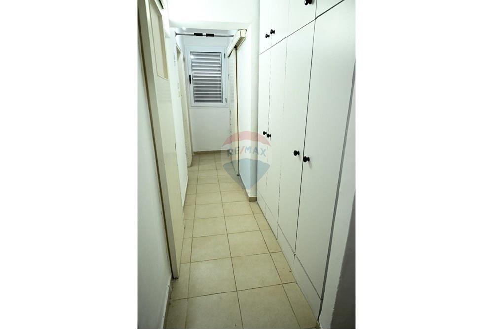 Apartment for Sale in Kiryat Yam - Image 7
