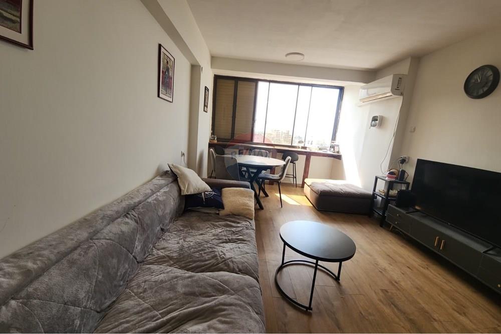 Apartment for Sale in Haifa - Image 2