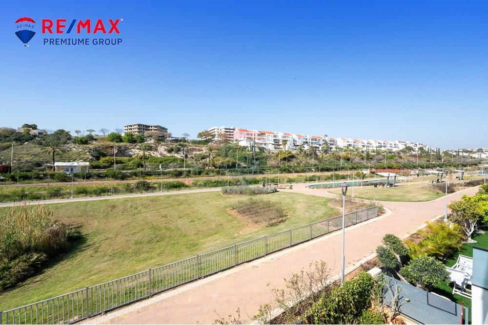 Apartment for Sale in שוהם - Image 1