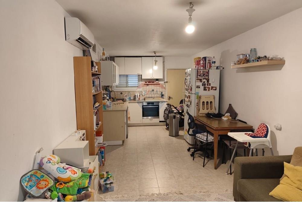 Apartment for Sale in Givat Shmuel - Image 1