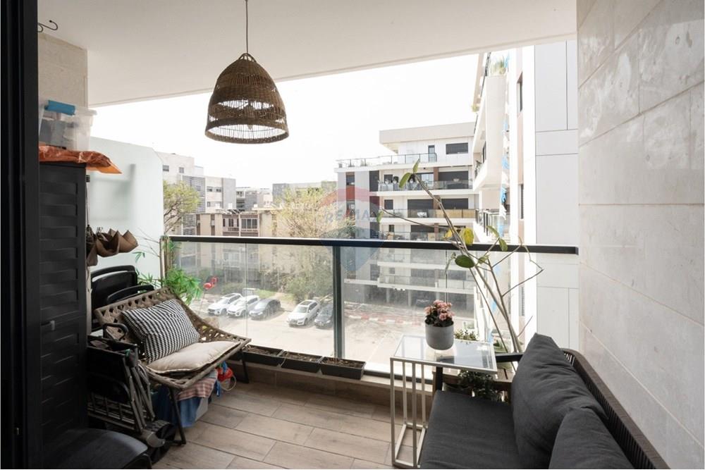Apartment for Sale in Herzliya - Image 5