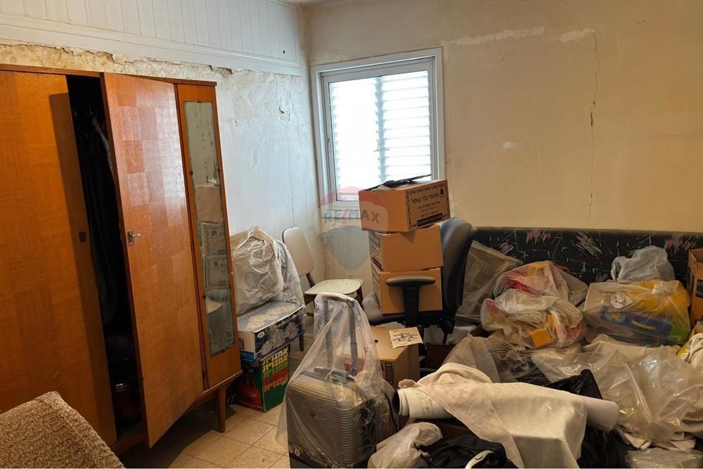 Apartment for Sale in Lod - Image 3