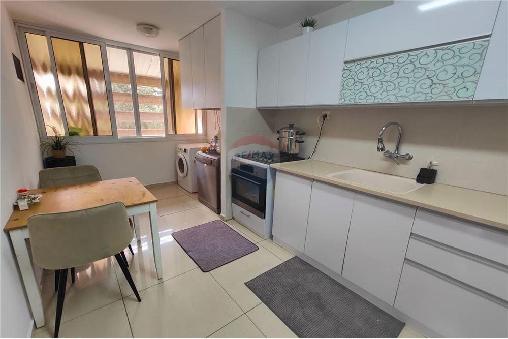 Apartment for Sale in Karmiel - Image 4
