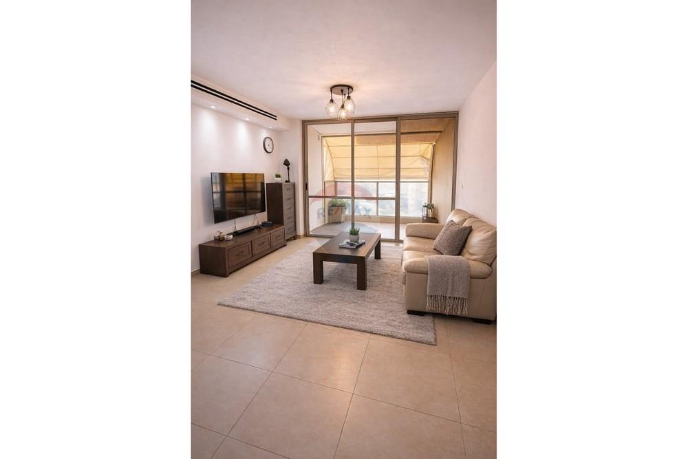 Apartment for Sale in Ashdod - Image 1