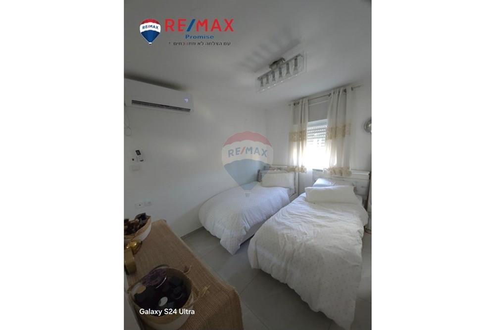 Apartment for Sale in Ashkelon - Image 4