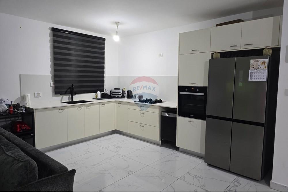 Apartment for Sale in Beer Sheva - Image 1