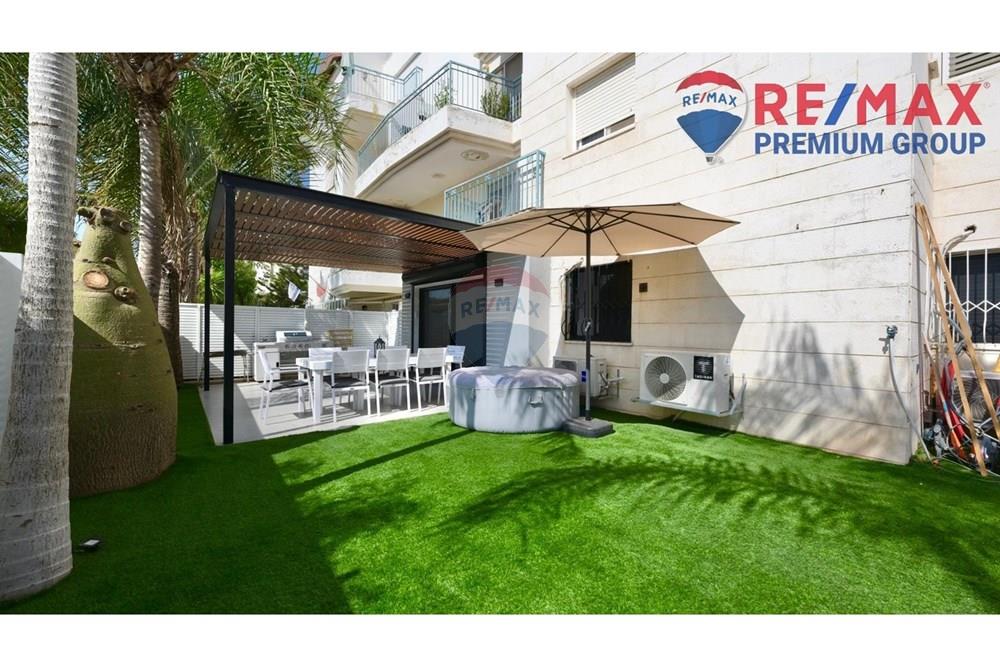Apartment for Sale in שוהם - Image 3