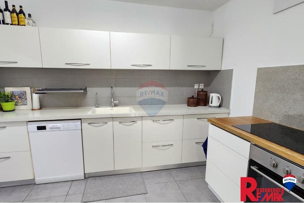 Apartment for Sale in Rishon LeZion - Image 5