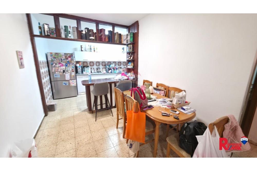 Apartment for Sale in Rishon LeZion - Image 4