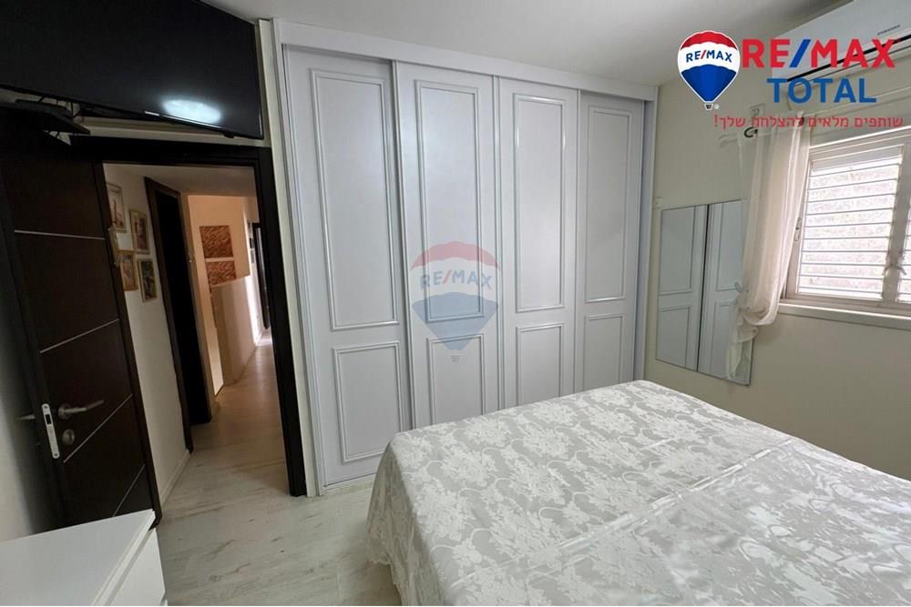 Apartment for Sale in Bat Yam - Image 4