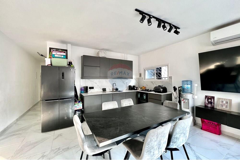 Apartment for Sale in Netanya - Image 4