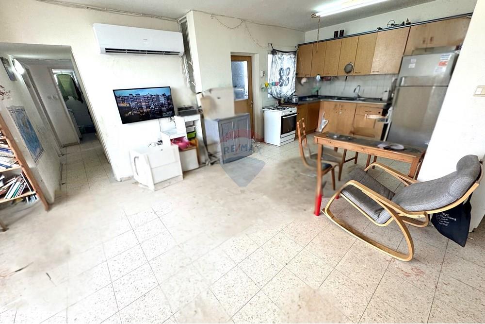 Apartment for Sale in Ramat Gan - Image 6