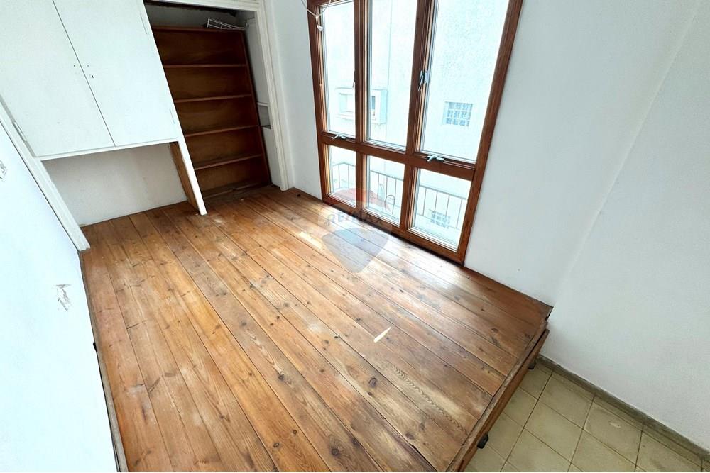 Apartment for Sale in Tel Aviv - Image 6