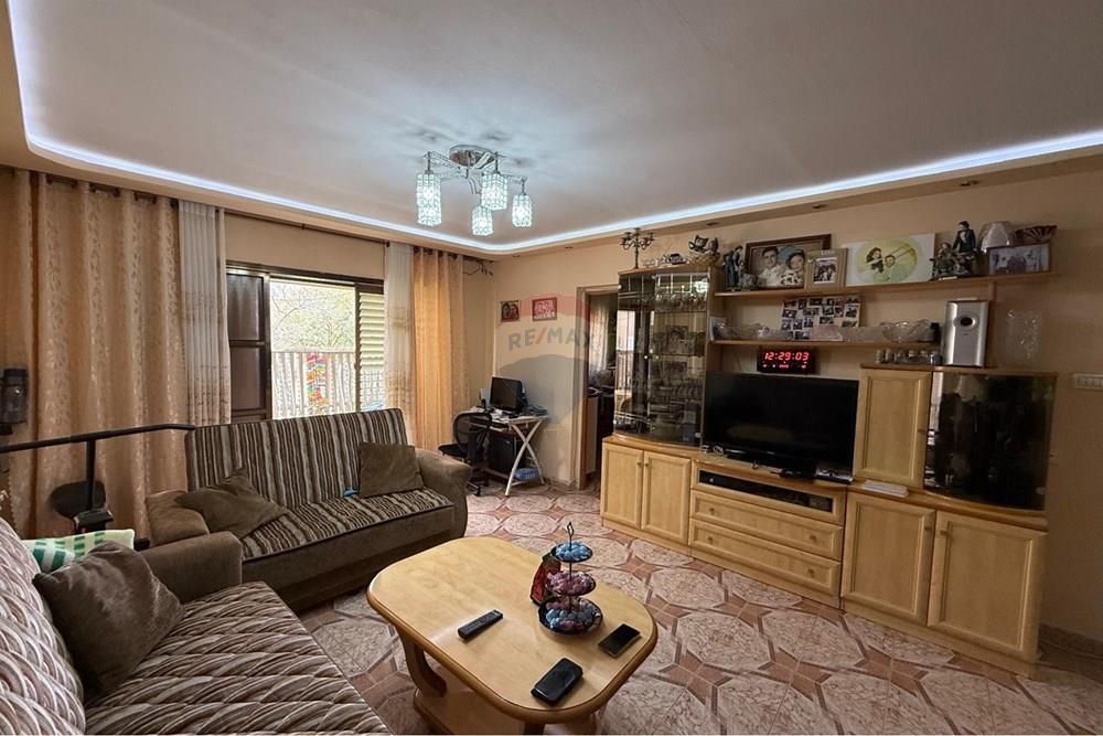 Apartment for Sale in נוף הגליל - Image 1