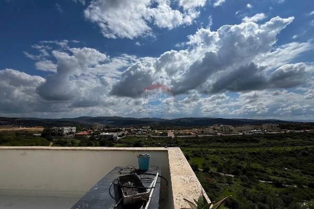 Apartment for Sale in Karmiel - Image 1