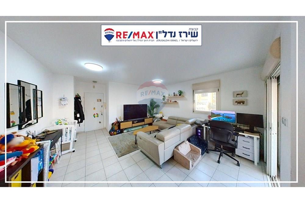 Apartment for Sale in Jerusalem - Image 4