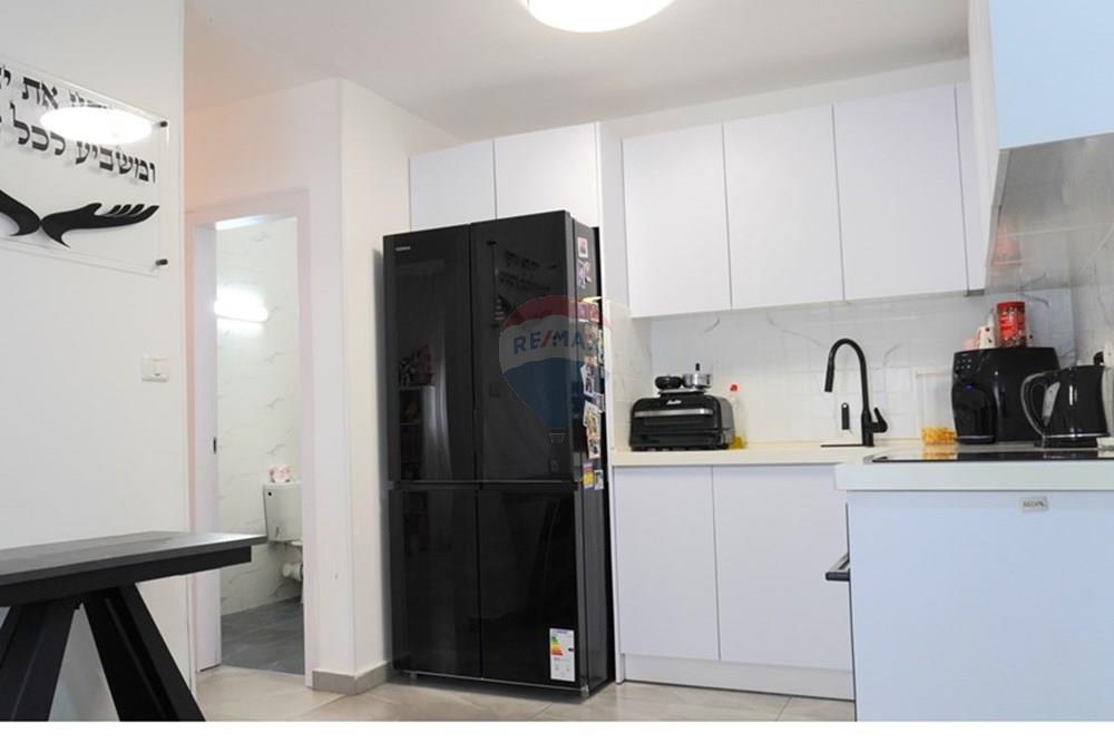 Apartment for Sale in Ashdod - Image 2