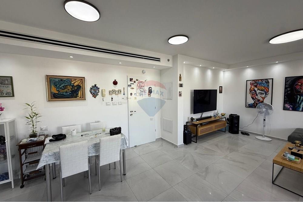Apartment for Sale in נתיבות - Image 1