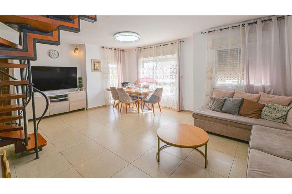 Apartment for Sale in אור עקיבא - Image 1