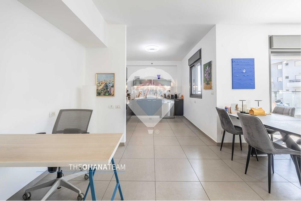 Apartment for Sale in Netanya - Image 1