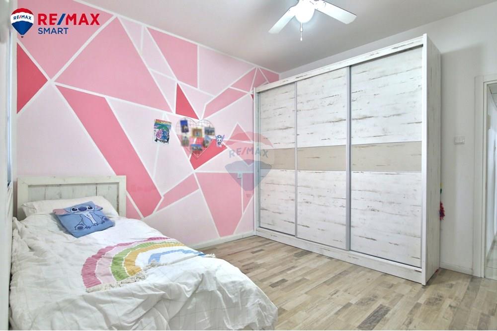 Apartment for Sale in Kiryat Yam - Image 7