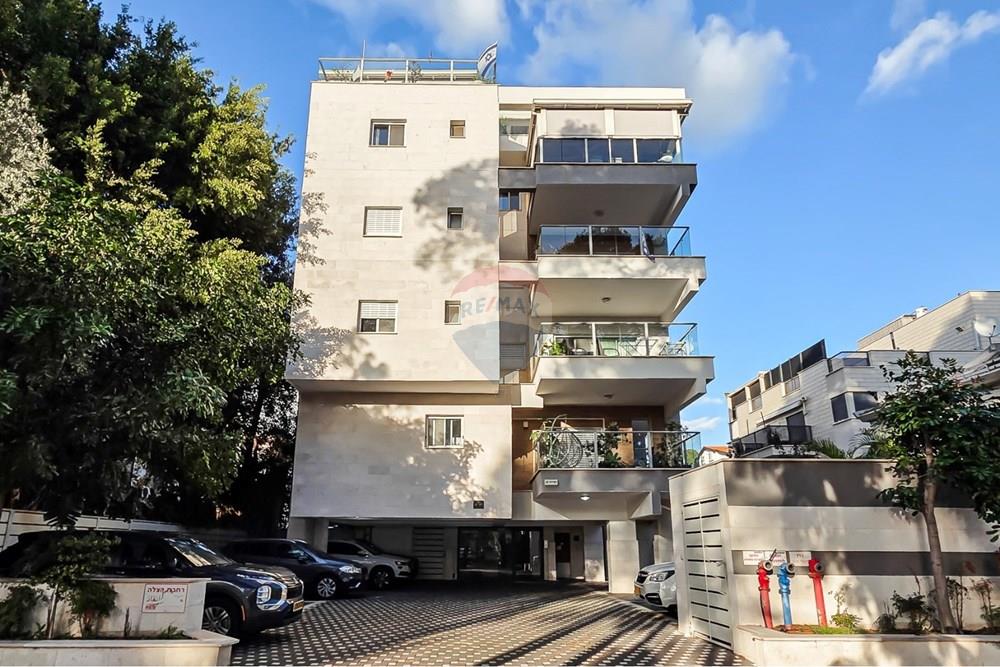 Apartment for Sale in קרית חיים - Image 7